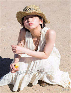 美女警花第一次好紧陈玉莹