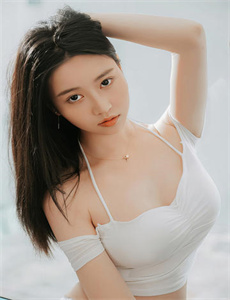 亚洲风情偷拍区