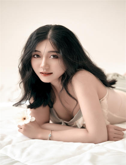 文化研究《跨越大西洋的恋人》：探索冲突的戏剧张力与情节推进 思考文化传承与创新的路径